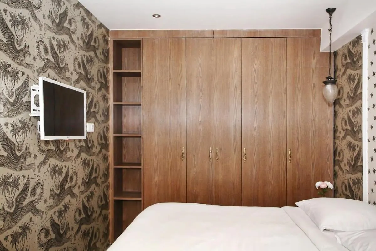 Appartement Cosy Montmartre - Paris 18 - 4P 0*,  Francie
